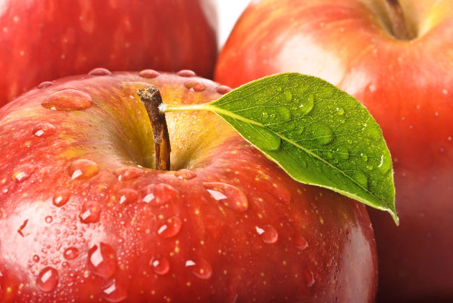 какие витамины находятся в яблоке