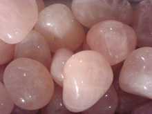 розовый кварц свойства камня